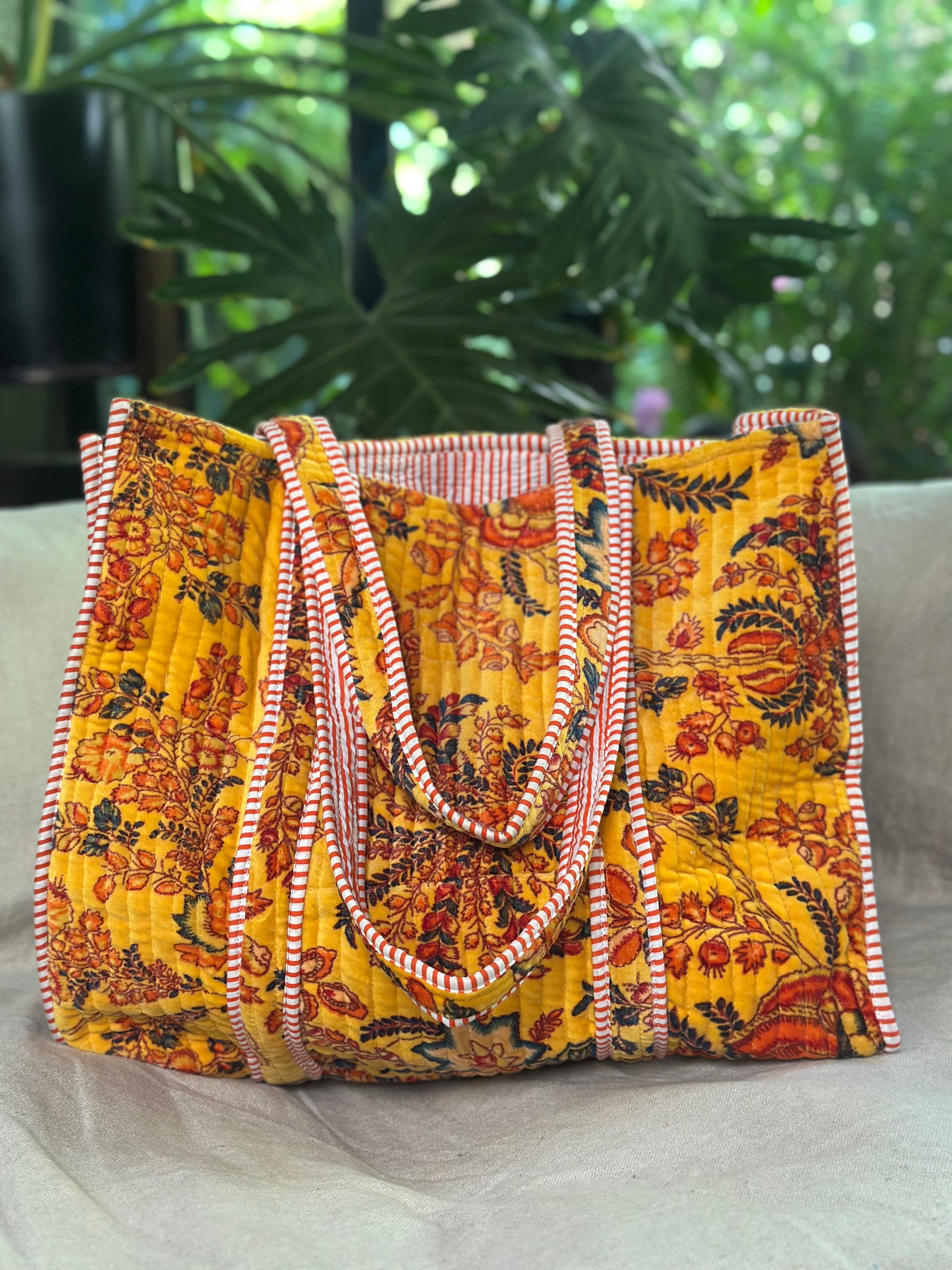 Santa Teresa Yellow Velvet